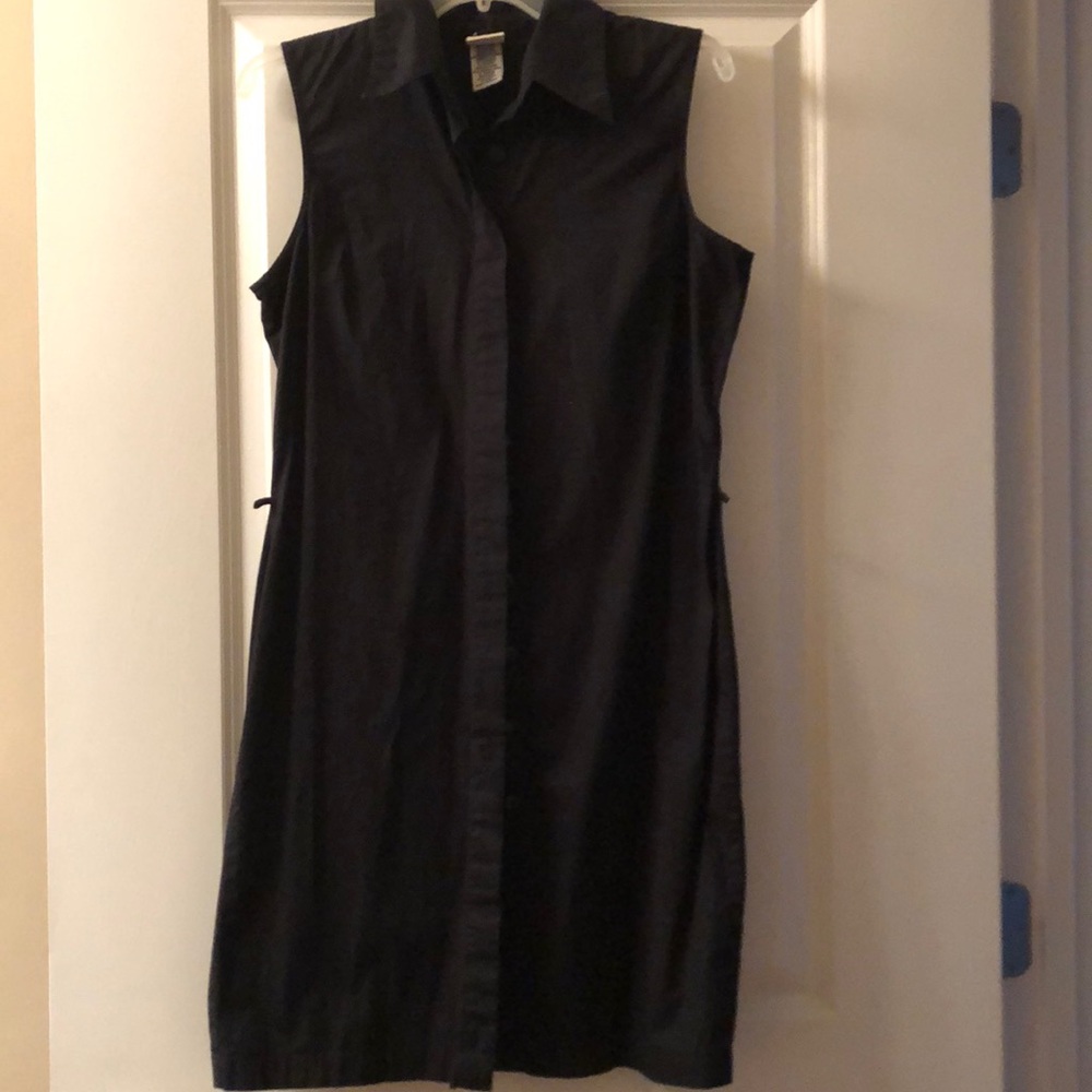 Women’s Dress, knee-length